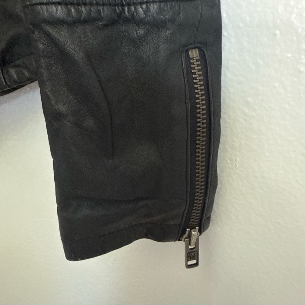 Superdry Black Leather Motorcycle Jacket Fitted Tailored - Picture 3 of 11